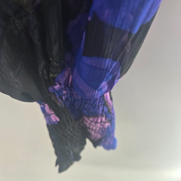 Cupcakes and Cashmere Black Purple Floral V-Neck Long Sleeved Large - Picture 4 of 11